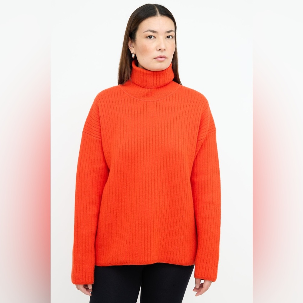 AMI Sweater